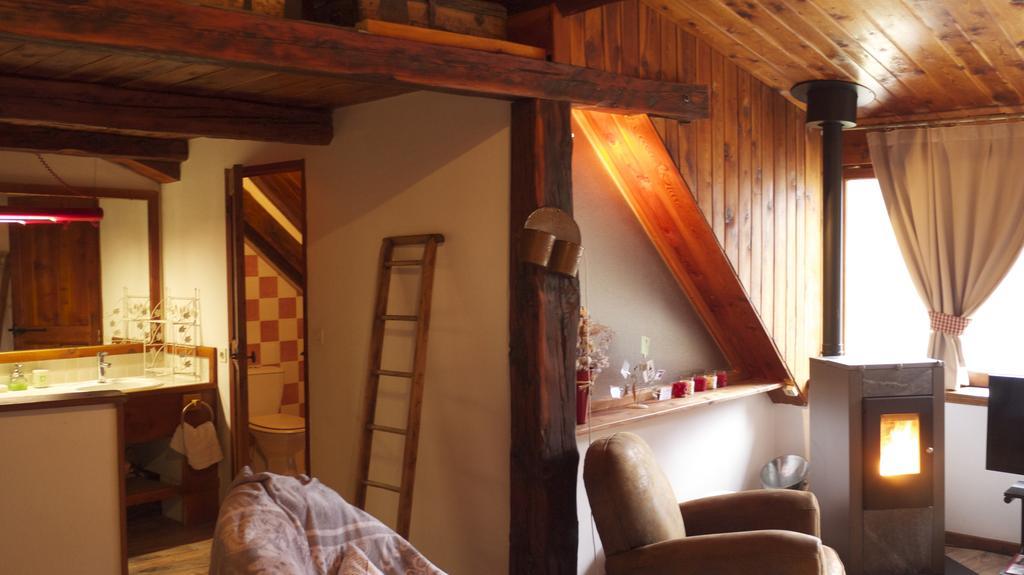 Les Means Bed and Breakfast Meolans-Revel Rum bild